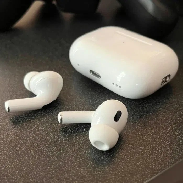 Apple Airpods Pro 2nd Generation with ANC and ENC